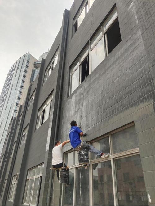 工程案例|卡百利承接韩派厨卫电器工厂外墙翻新改造项目,让老旧建筑